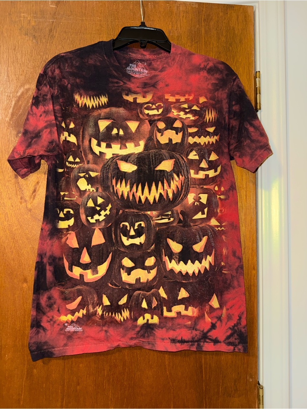 The Mountain Red & Black Tie-Dye Halloween Pumpkin Tee